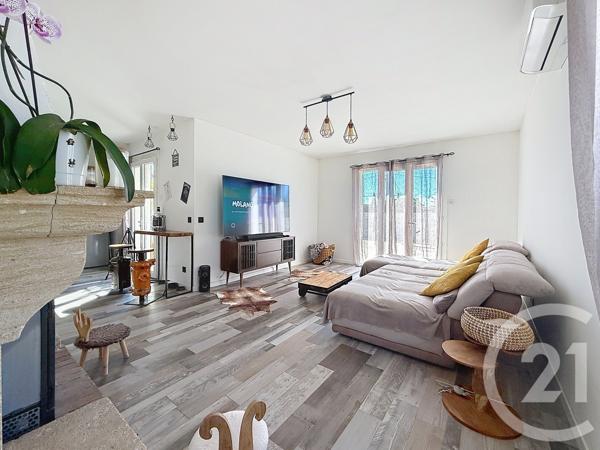 Maison à vendre  5 pièces - 129,91 m 2   MARSEILLE  - 13013
