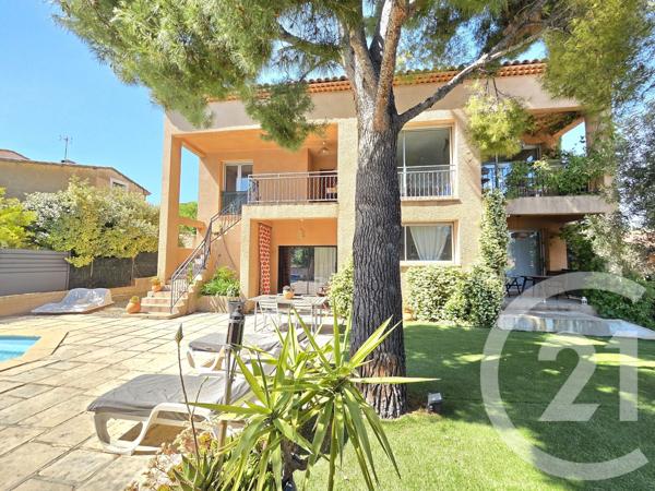 Maison à vendre  5 pièces - 129,91 m 2   MARSEILLE  - 13013