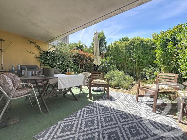 Appartement T3 à vendre  3 pièces - 69,76 m 2   MARSEILLE  - 13013