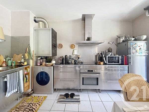Appartement T3 à vendre  3 pièces - 69,76 m 2   MARSEILLE  - 13013