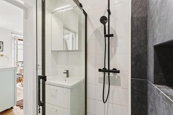 Appartement Paris 9 e - AVENUE TRUDAINE