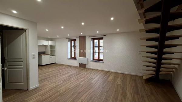 Location Appartement 4 pièces 69 m2 à Morestel