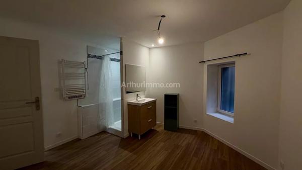 Location Appartement 4 pièces 69 m2 à Morestel