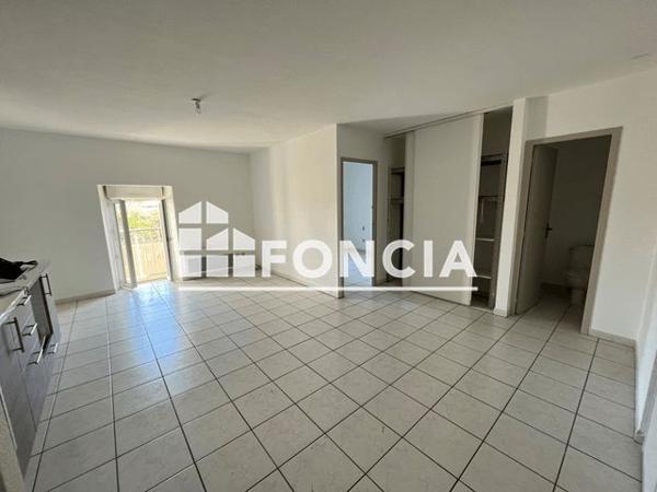 Location Appartement 2 pièces 39.28 m² - HAMEAU DE LAPARRE Nevian 11200