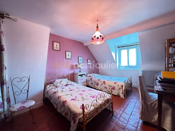 Vente Maison208 m² - 8 Pièces - FLEURY LES AUBRAIS (45400)