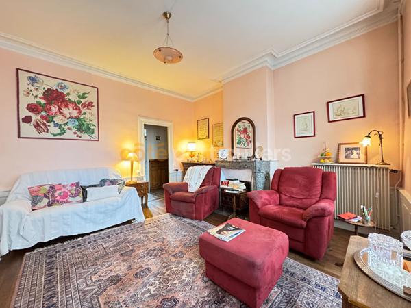 Vente Maison208 m² - 8 Pièces - FLEURY LES AUBRAIS (45400)