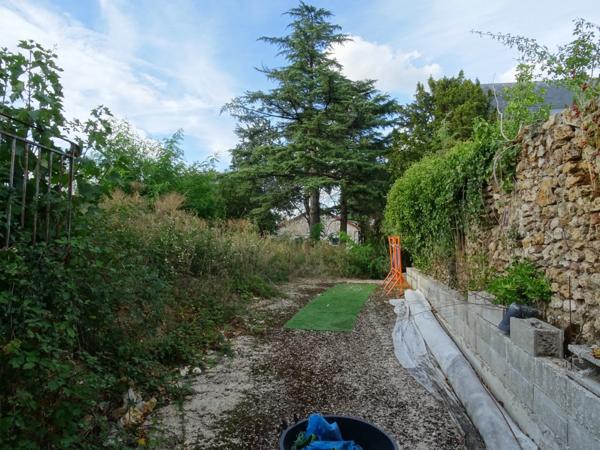 Terrain à vendre VILLECRESNES (94) PROCHE CENTRE VILLE ET N19