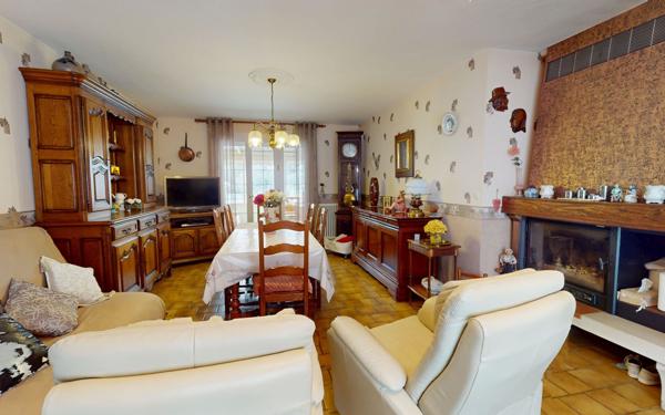 Maison à vendre    3 pièces •  Guerpont