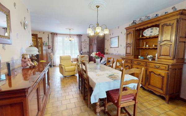 Maison à vendre    3 pièces •  Guerpont