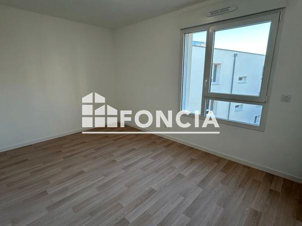 Location Appartement 3 pièces 61.99 m² - RUE HENRIETTE BICARD ZAC QUAI SAINT SERGE Angers 49100