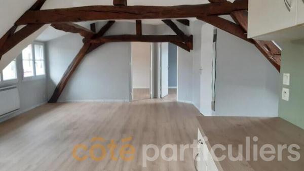 Vente
                Appartement56,68 m² - 3 Pièces -
                    SAINT CYR EN VAL (45590)