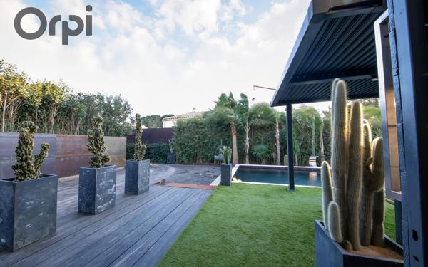 Maison à vendre    5 pièces •  Saint-Féliu-d'Amont