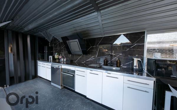 Maison à vendre    5 pièces •  Saint-Féliu-d'Amont