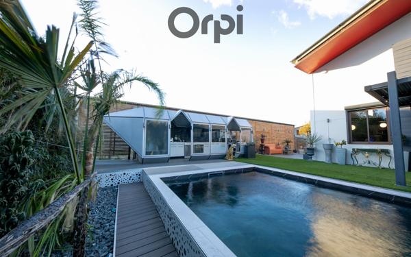 Maison à vendre    5 pièces •  Saint-Féliu-d'Amont