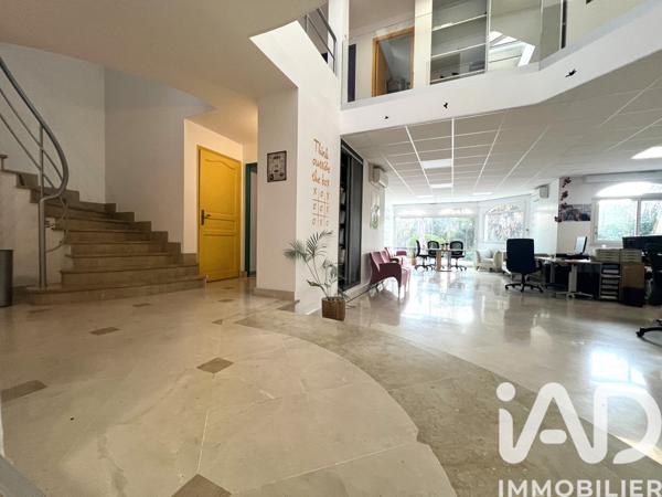 Maison à vendre 17 pièces 498 m² La Queue-en-Brie