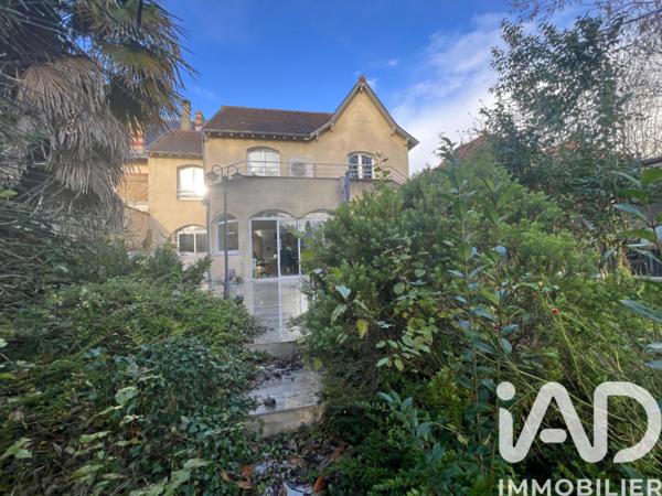 Maison à vendre 17 pièces 498 m² La Queue-en-Brie