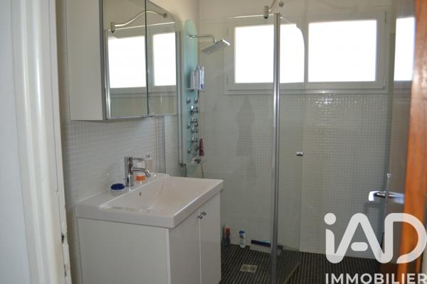 Maison à vendre 8 pièces 195 m² Sommières