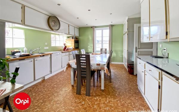 Maison à vendre    6 pièces • 160 m2 Les Andelys