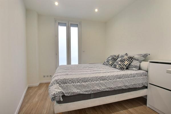 Appartement Aubervilliers 2 pièce(s) 24.14 m2
