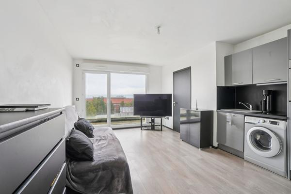 Appartement Romainville 1 pièce(s) 25 m2