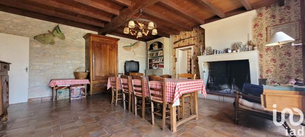 Maison à vendre 5 pièces 107 m² Saint-Hilaire-de-Villefranche