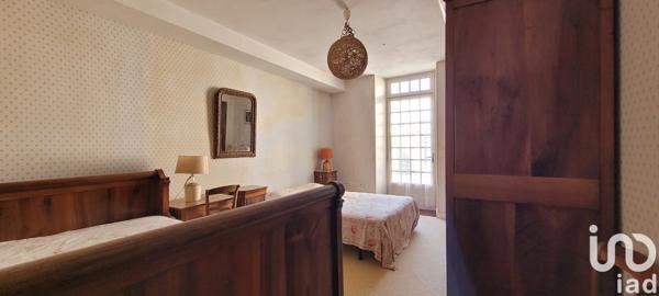 Maison à vendre 5 pièces 107 m² Saint-Hilaire-de-Villefranche