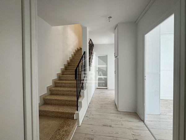 A louer Royan - Duplex de 4 pièces avec terrasse et vue mer