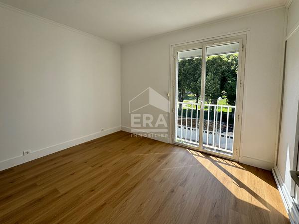 A louer Royan - Duplex de 4 pièces avec terrasse et vue mer