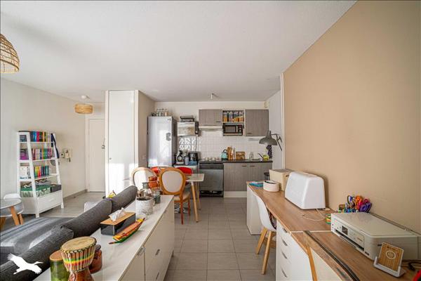 Appartement à vendre |  Villenave-d'Ornon |  3 pièces | 60 m²