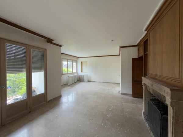 Maison Vierzon 4 pièce(s) 159 m2