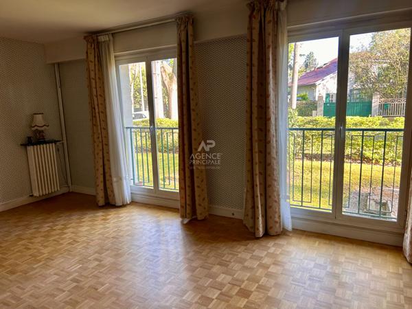 Appartement Maisons Laffitte 1 pièce(s) Parc €290 000 ** - Référence 4681