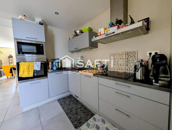 Maison clé en main 3 pièces- 92 m² à Saint-Quentin - 2 chambres, pièce de vie, buanderie, cour