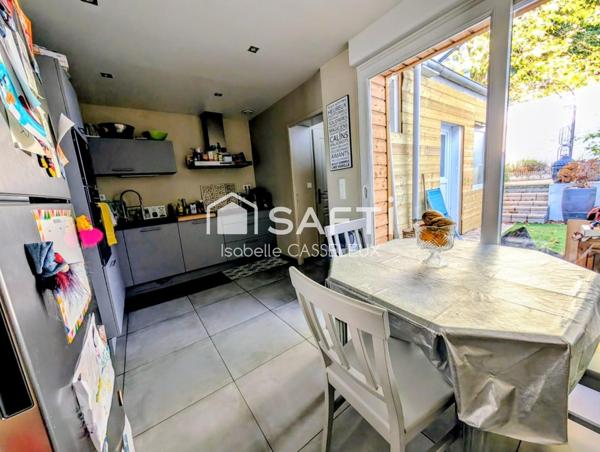 Maison clé en main 3 pièces- 92 m² à Saint-Quentin - 2 chambres, pièce de vie, buanderie, cour