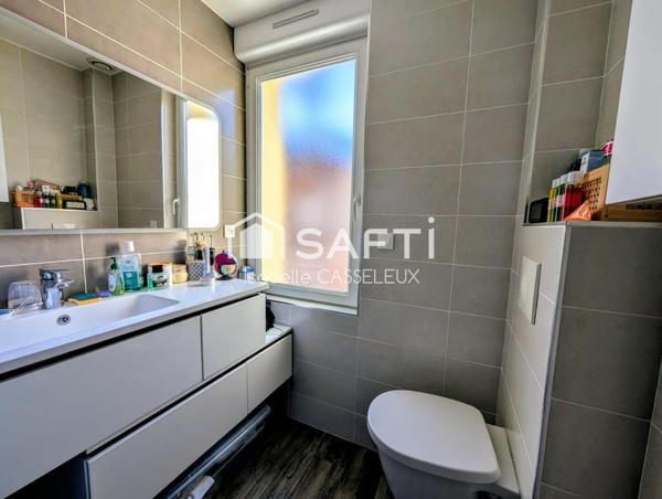 Maison clé en main 3 pièces- 92 m² à Saint-Quentin - 2 chambres, pièce de vie, buanderie, cour