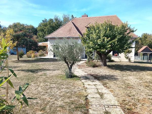 Maison Tournon Saint Martin 6 pièce(s) 150 m2