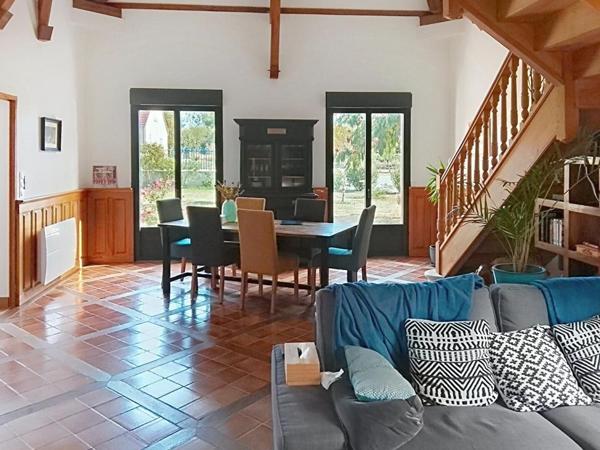 Maison Tournon Saint Martin 6 pièce(s) 150 m2