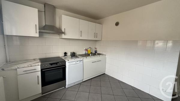 Appartement F5 à vendre  5 pièces - 83,60 m2 SOCHAUX - 25