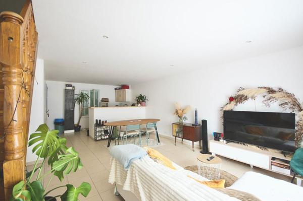 Maison  3 pièce(s) 72 m2