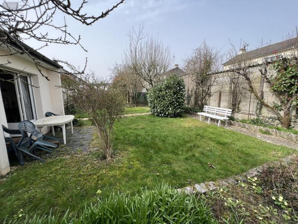 Maison à vendre à Chantepie en Ille-et-Vilaine (35135), ref : VM2477-35018