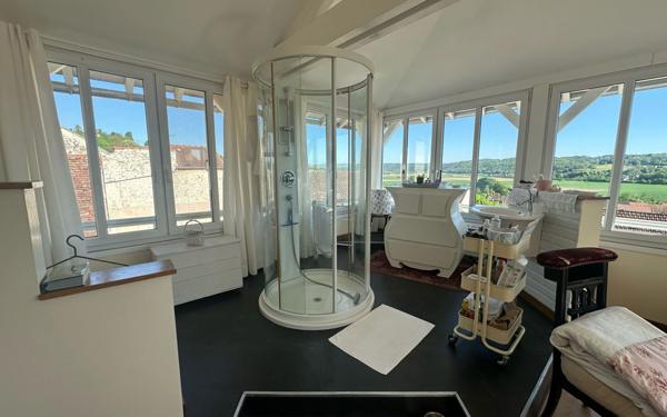 Maison à vendre    7 pièces •  Crouttes-sur-Marne