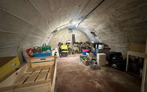 Maison à vendre    7 pièces •  Crouttes-sur-Marne