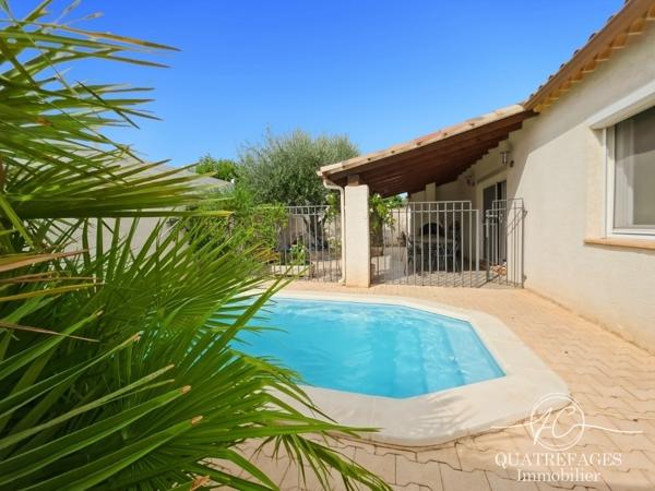 Maison de plain-pied en parfait état avec sa piscine.