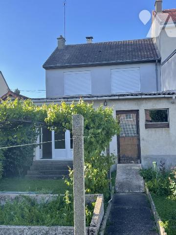 Maison de ville 3 chambres, jardin.