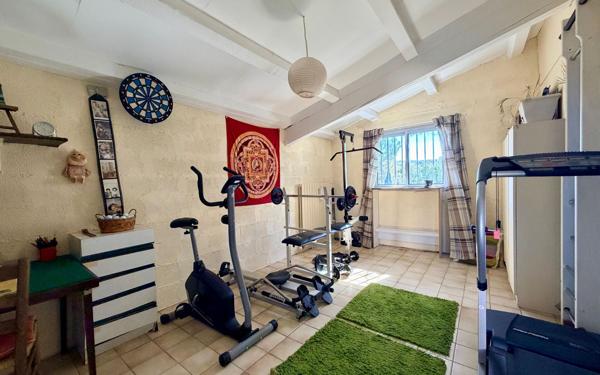 Maison à vendre    5 pièces •  Saint-Clément-de-Rivière