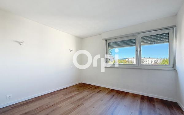 Appartement à louer    4 pièces • 79,99 m2 Illzach
