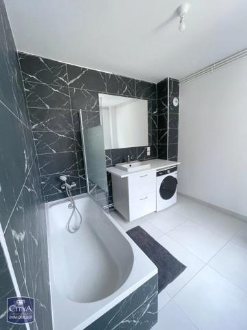 Immeuble à vendre 150m² Saint-Quentin (02100)
