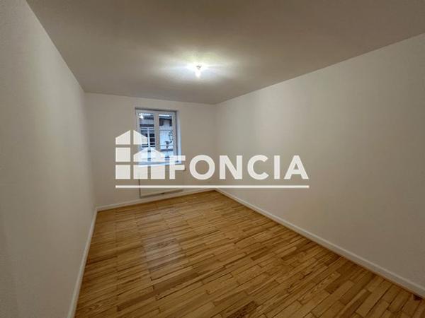 Location Appartement 3 pièces 67.05 m² - 2-4 PASSAGE CATHEDRALE Strasbourg 67000