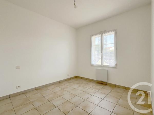 Maison à vendre  4 pièces - 77,60 m 2   ST HILAIRE DE RIEZ  - 85