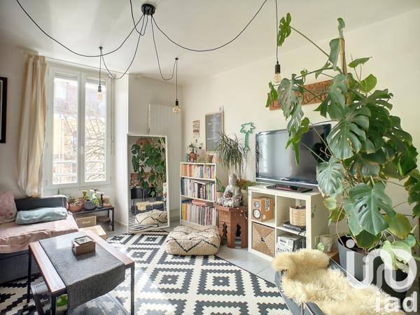 Immeuble à vendre 276 m² Saint-Fargeau-Ponthierry