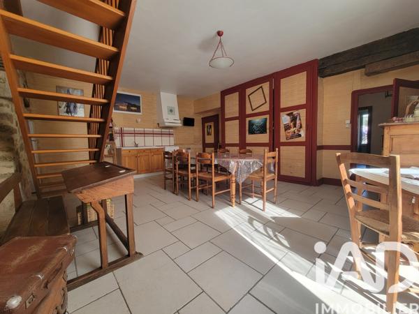 Maison à vendre 12 pièces 366 m² Pouzauges